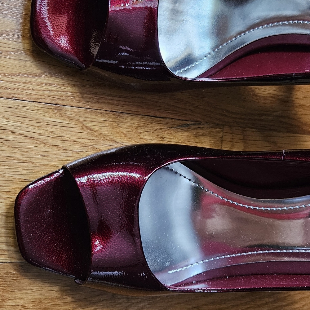Stilettos - Picture 2 of 4